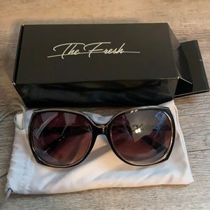 NIB “Jackie O” Sunglasses